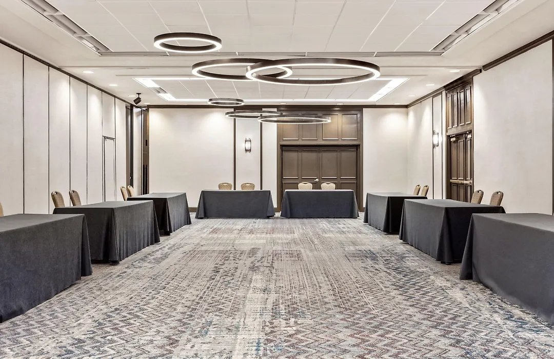 Delta Hotels By Marriott Burlington-1