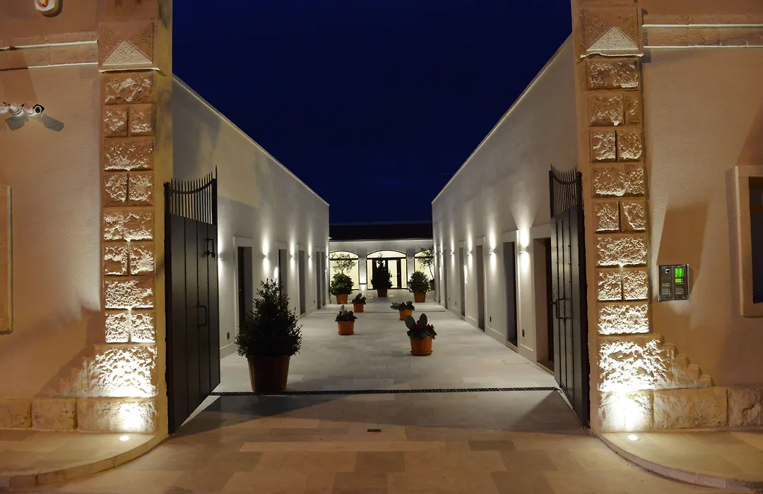 Domus Antiqua Residence-1