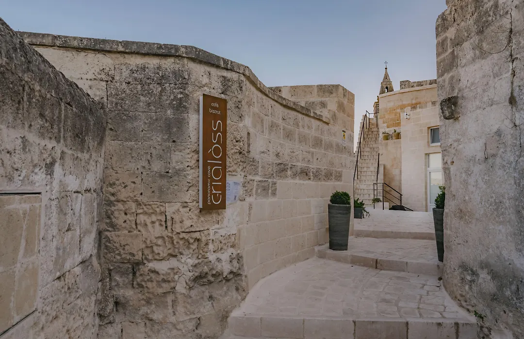 Palazzo Degli Abati-1