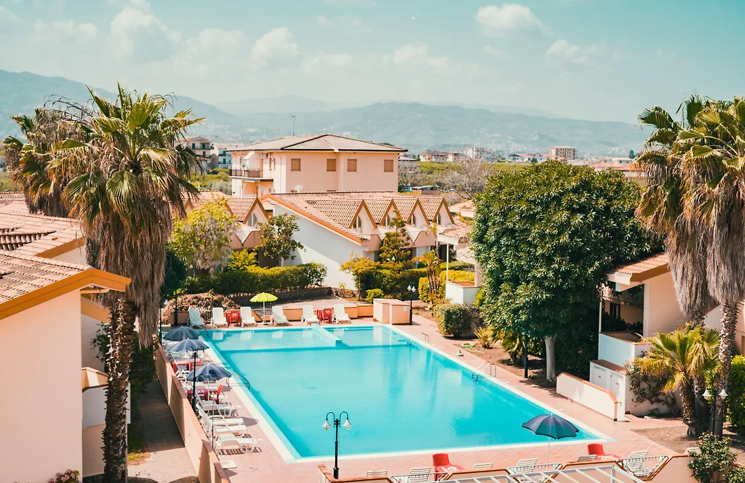 Apulia Hotel Corigliano Calabro-1