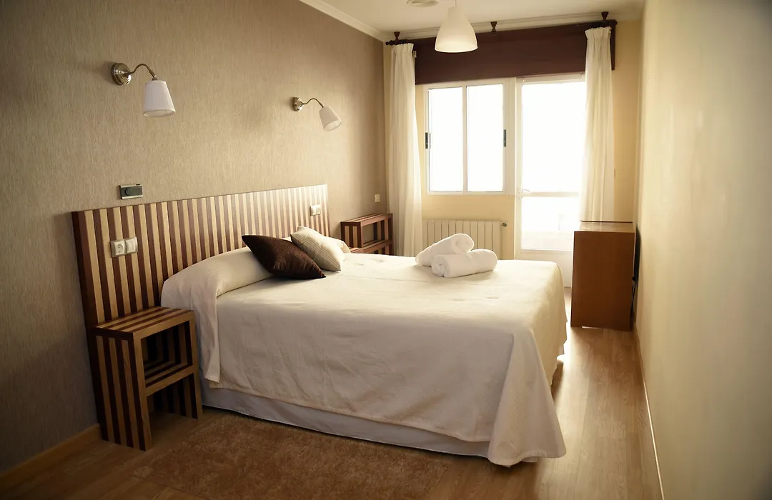 Hotel Villa De Ribadeo-1