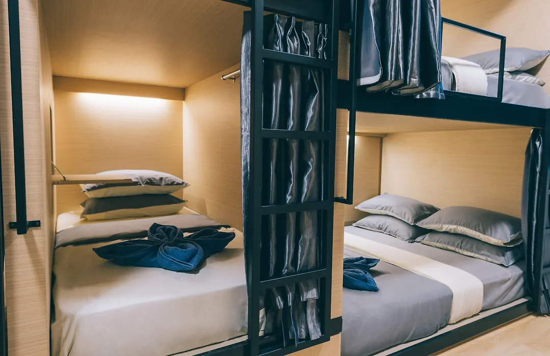 Wanderloft Capsule Hostel-1