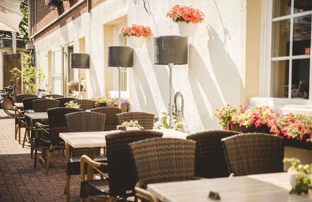 Hotel&Restaurant Zum Vater Rhein-1