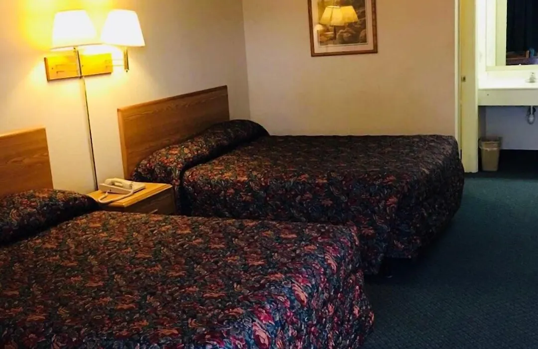 Rest Inn Motel-1