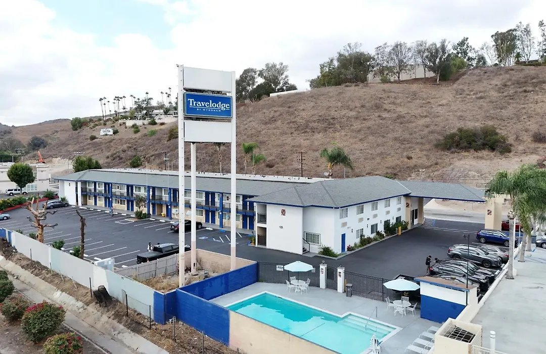 Travelodge By Wyndham Fairplex Pomona-1
