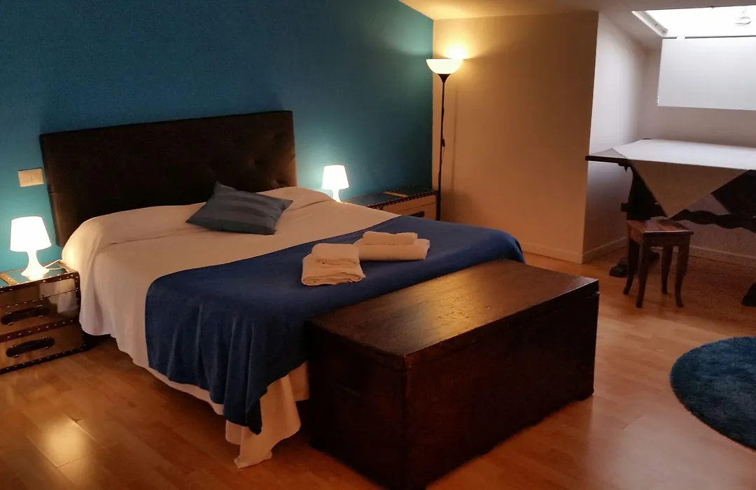 Gira Guest House-1