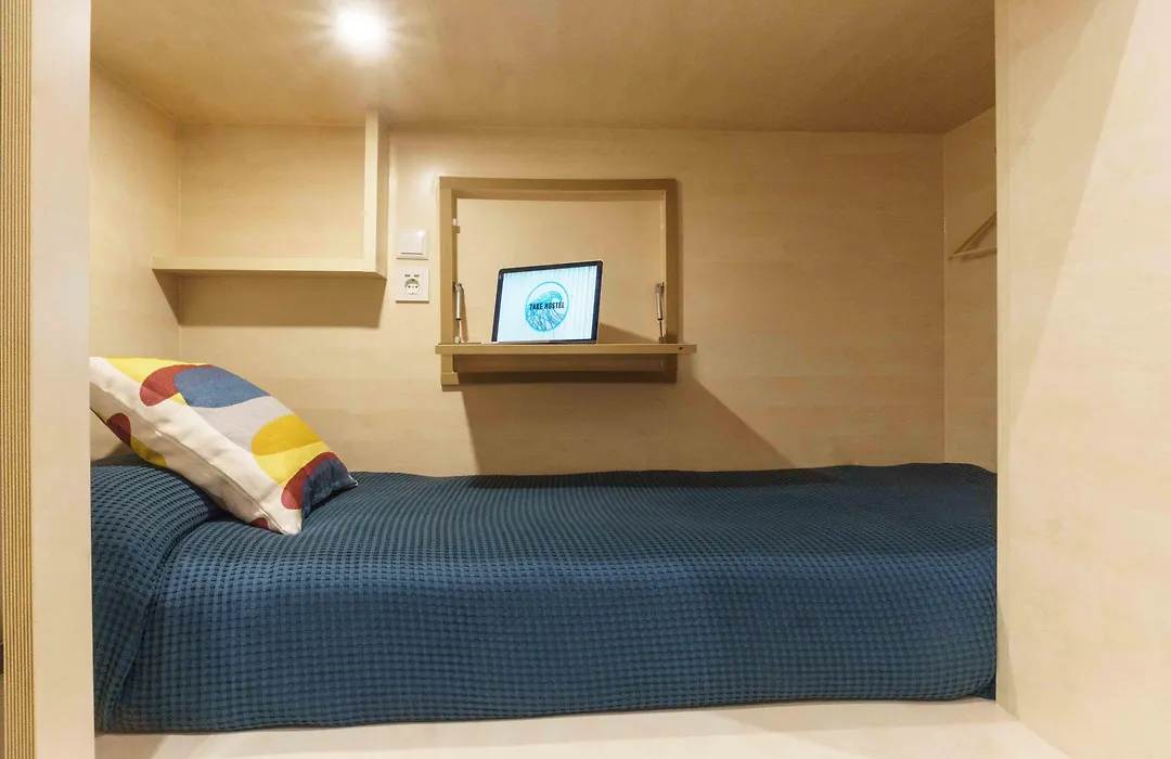 TAKE SURF Hostel Conil-1