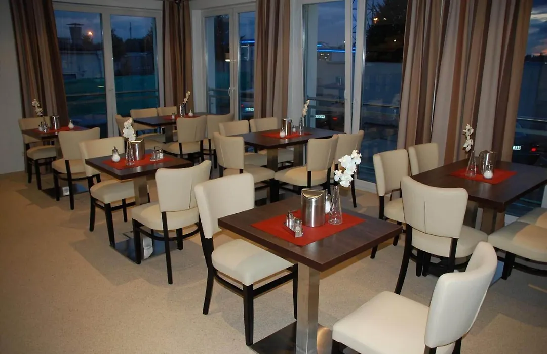 CASILINO Hotel A 24 Wittenburg-1