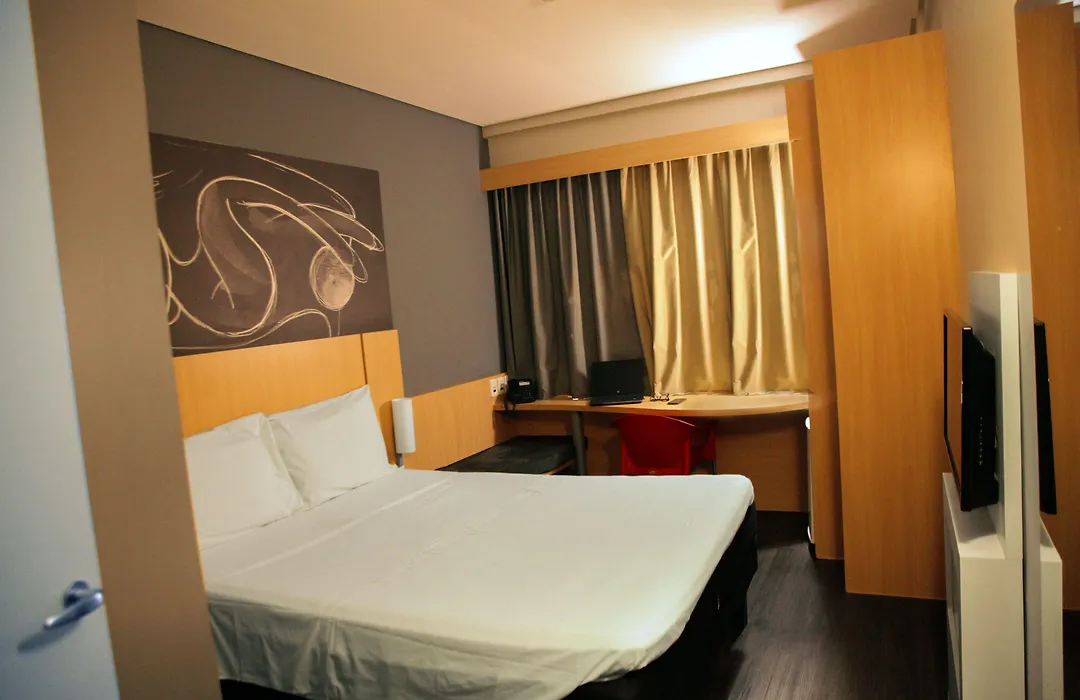 Ibis Bacabal-1
