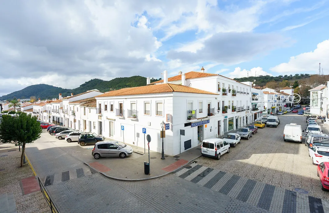 Hotel Los Castaños-1