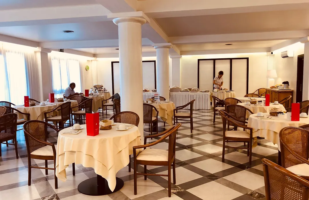 Arthotel Gabbiano Azzurro Due-1
