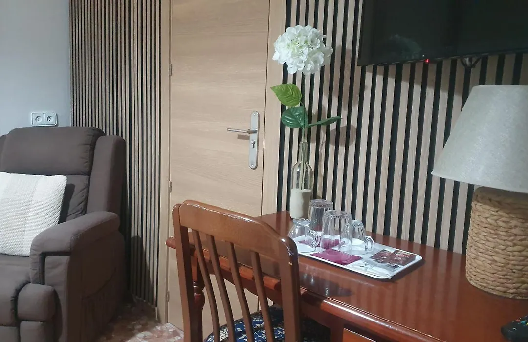 Luna-Guest Rooms-1