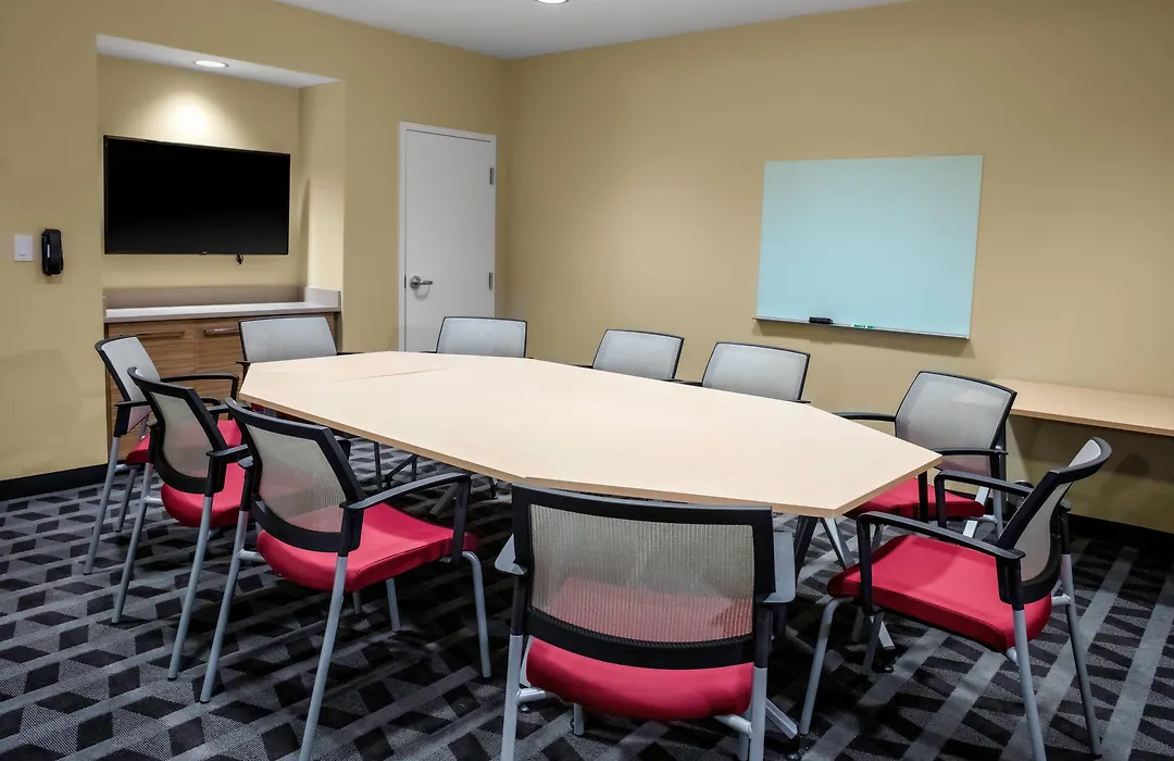 Towneplace Suites By Marriott Gainesville-1