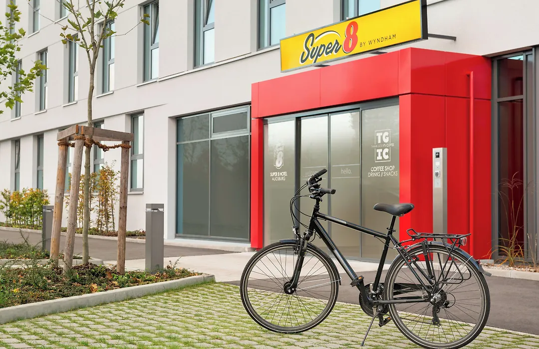 Super 8 By Wyndham Mainz Zollhafen-1