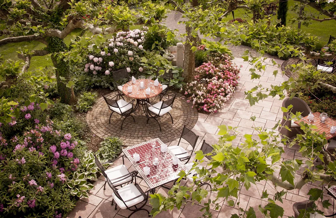 Reck's Hotel-Restaurant-1