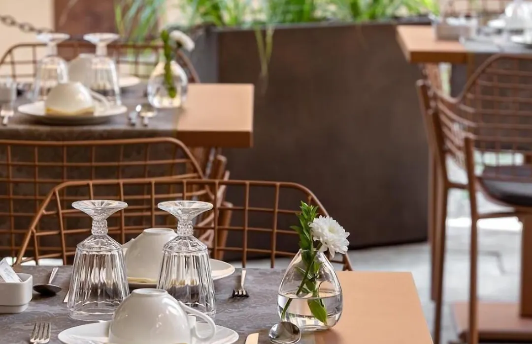 Hotel Pironi-1