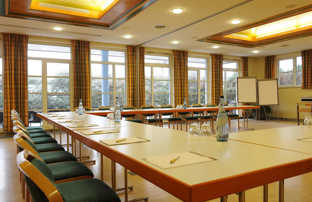 Hotel & Restaurant Post-1