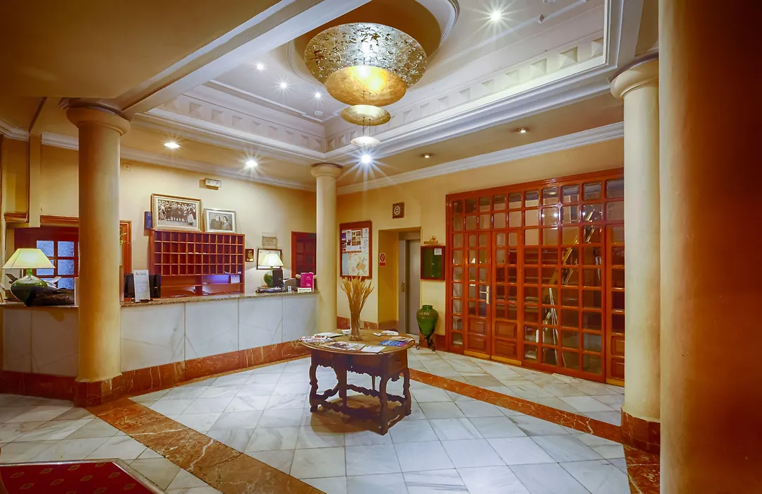 Hotel Cervantes-1