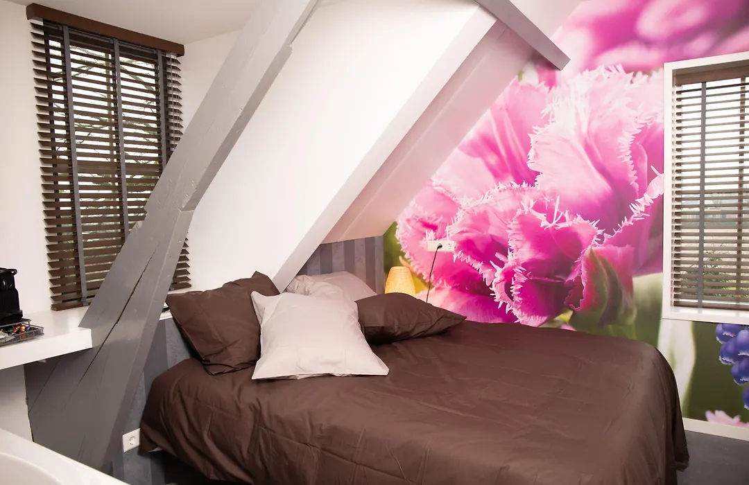 House Of Tulips-1