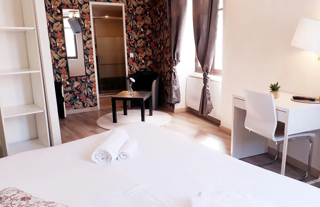 Hotel renaissance martigues-1