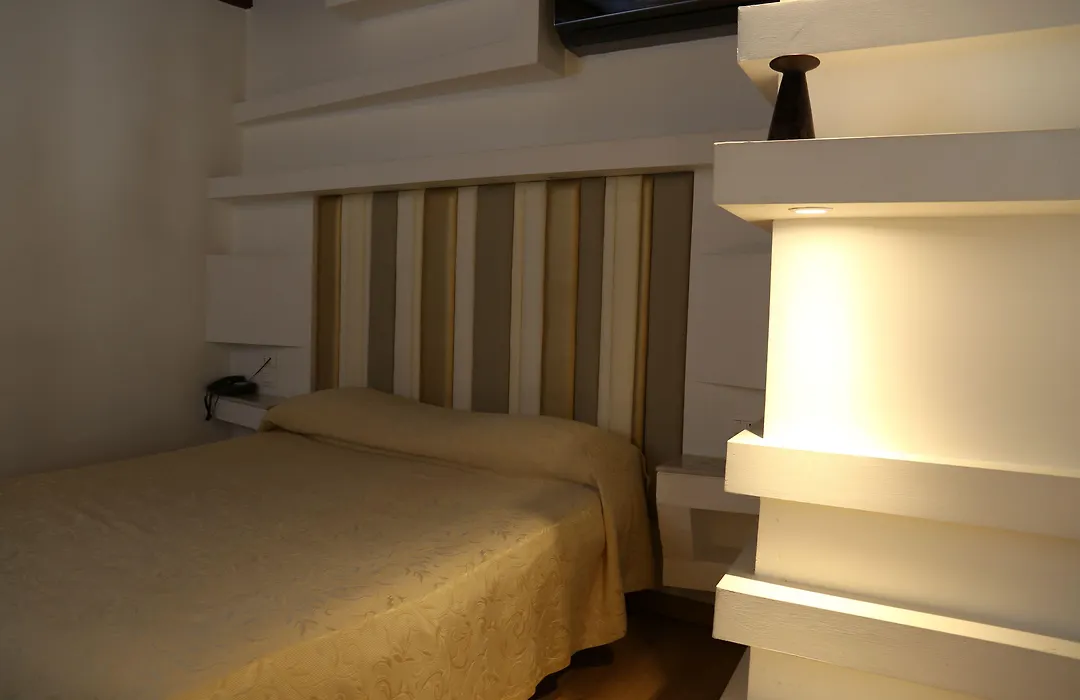 Albergo Del Centro Storico-1