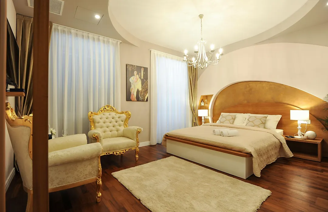 Silver & Gold Luxury Rooms-1