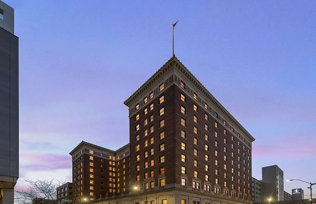 Hotel Fort Des Moines, Curio Collection By Hilton-1