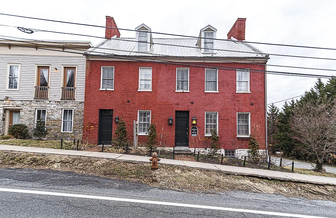 Light Horse Inn-1