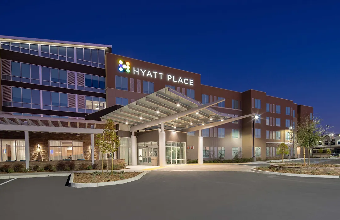 Hyatt Place Bakersfield-1