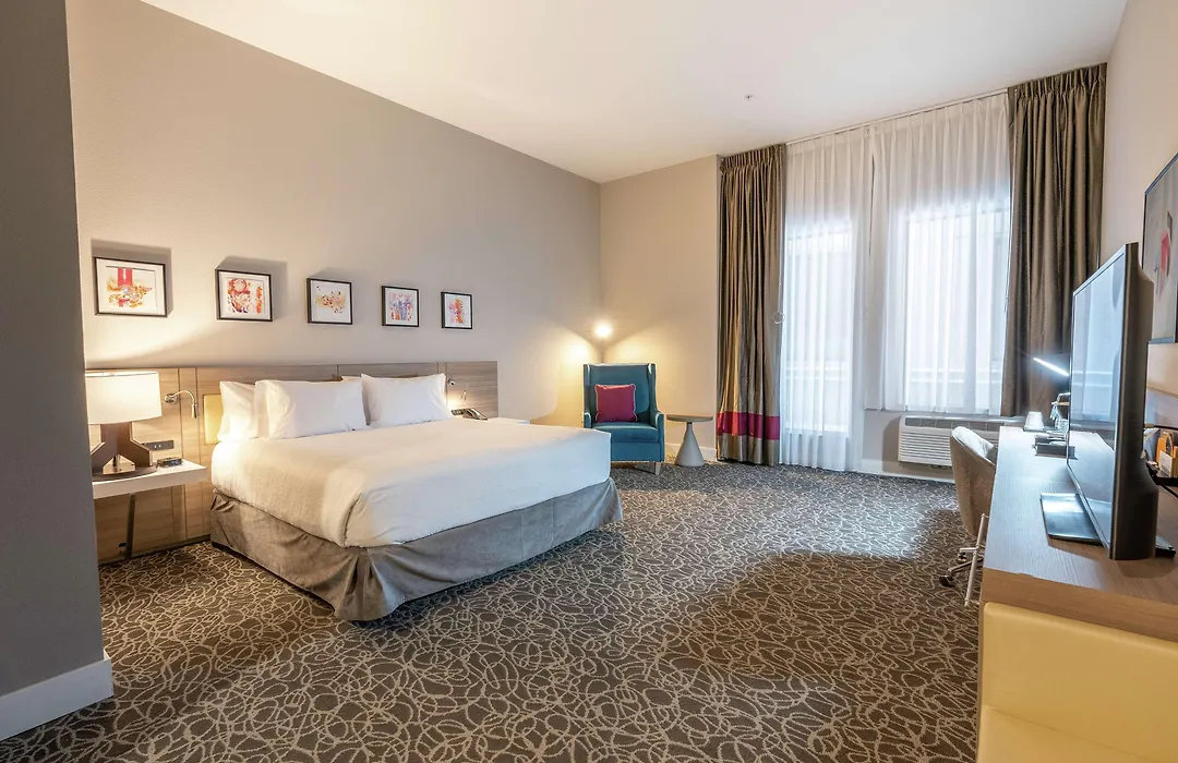 Hilton Garden Inn Wichita Downtown, Ks-1
