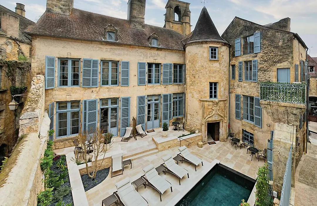 Le Petit Manoir-1