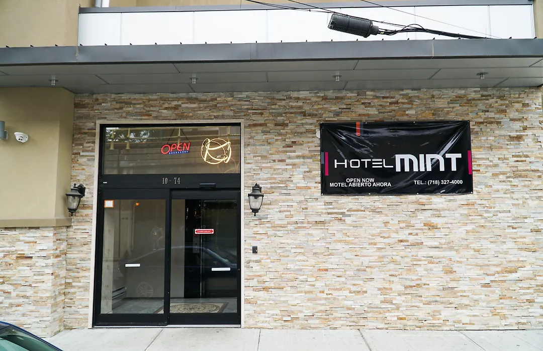 Hotel Mint Jfk Airport-1