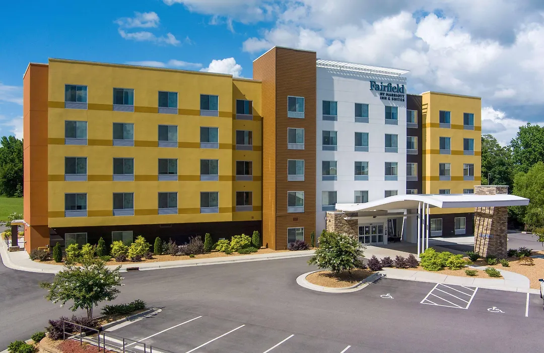 Fairfield Inn & Suites Rocky Mount-1