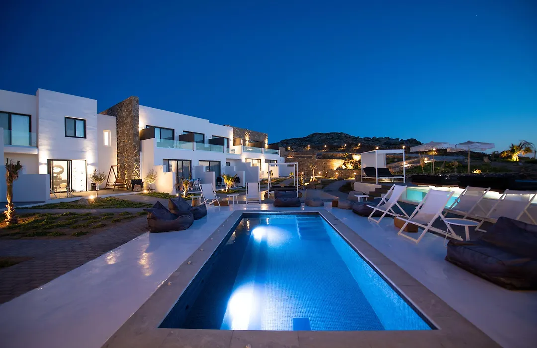 Bianco A Nero Mykonos-1