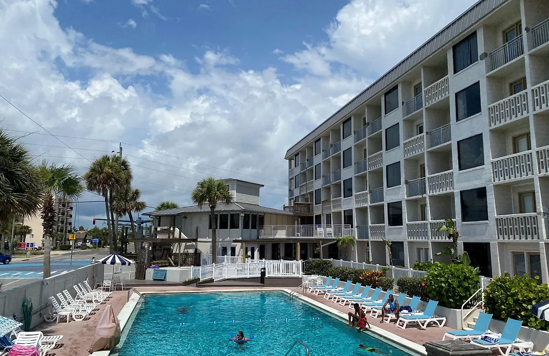 Silver Beach Club By Silver Beach Club Association-1