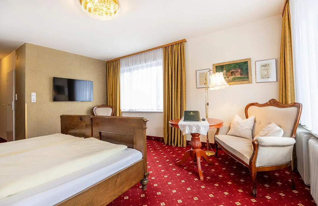 Kurhotel&Hotel Mozart-1
