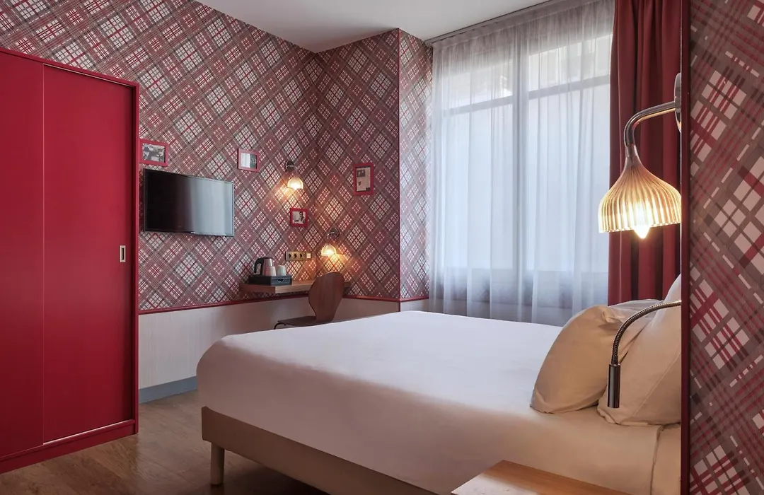 Hotel Boris V. By Happyculture-1