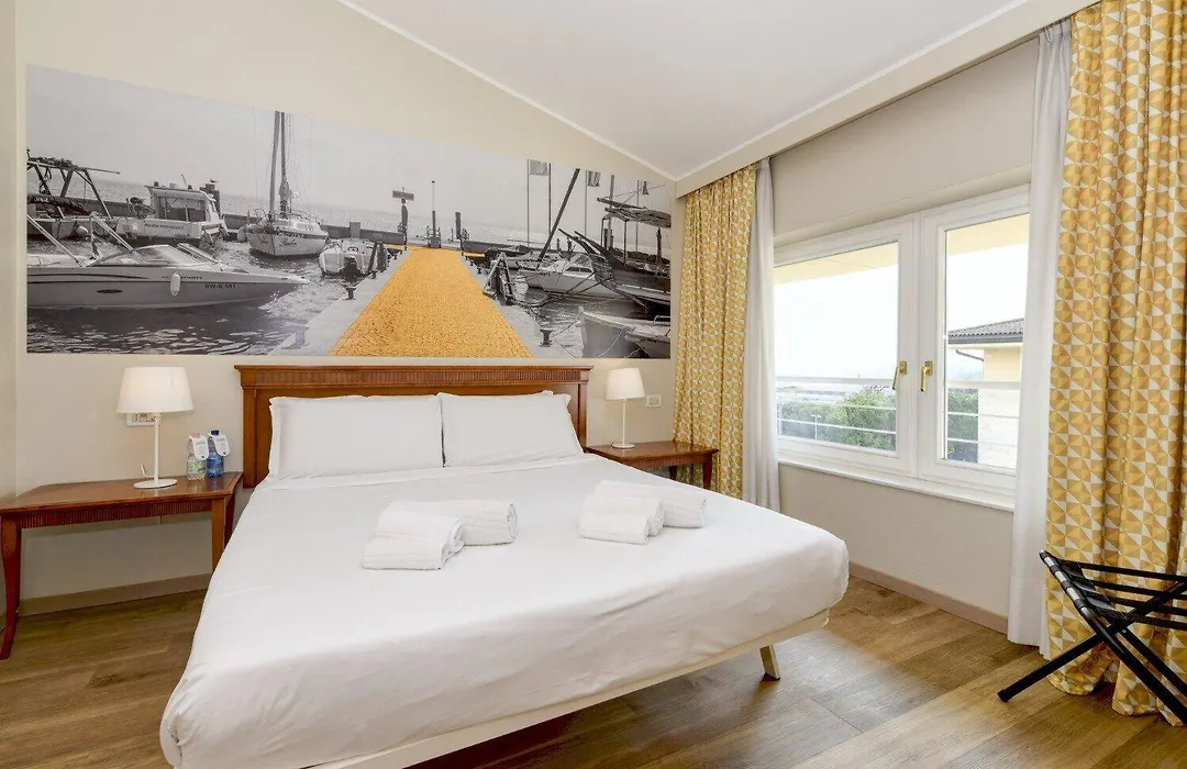 B&B Hotel Affi - Lago Di Garda-1