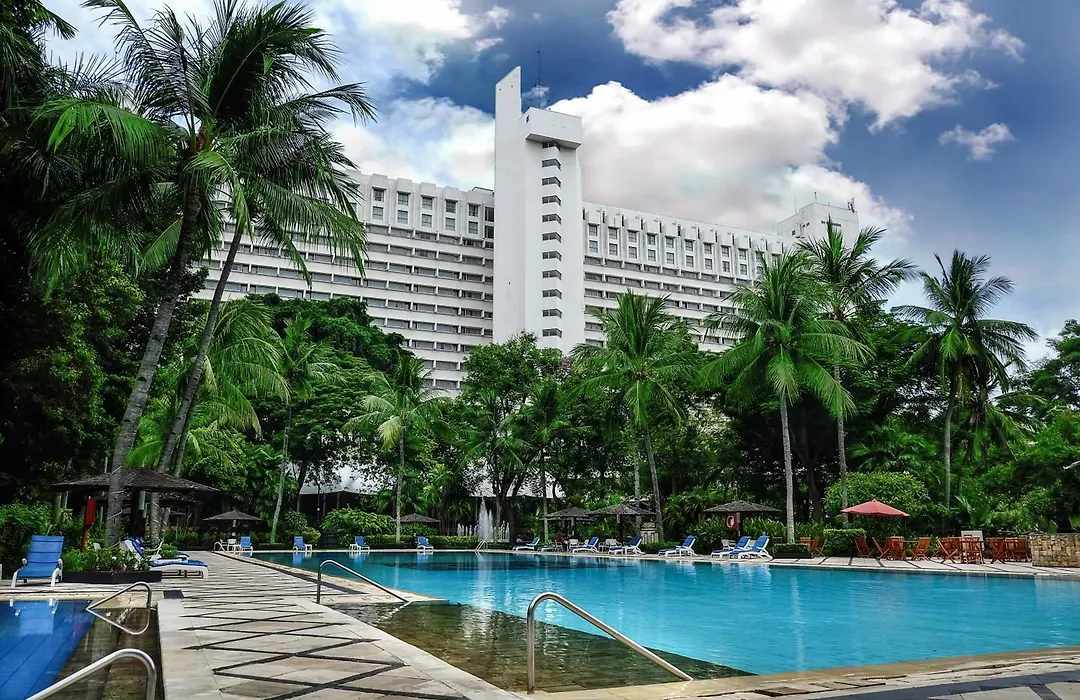 Hotel Borobudur Jakarta-1