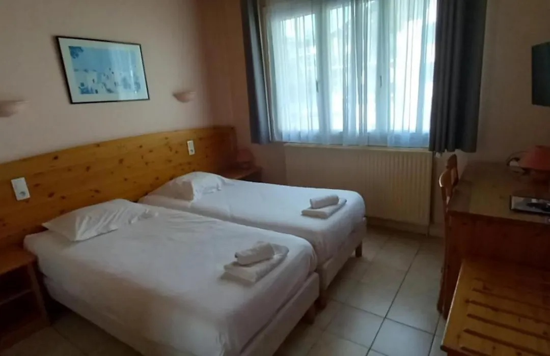Hôtel Cristol-1
