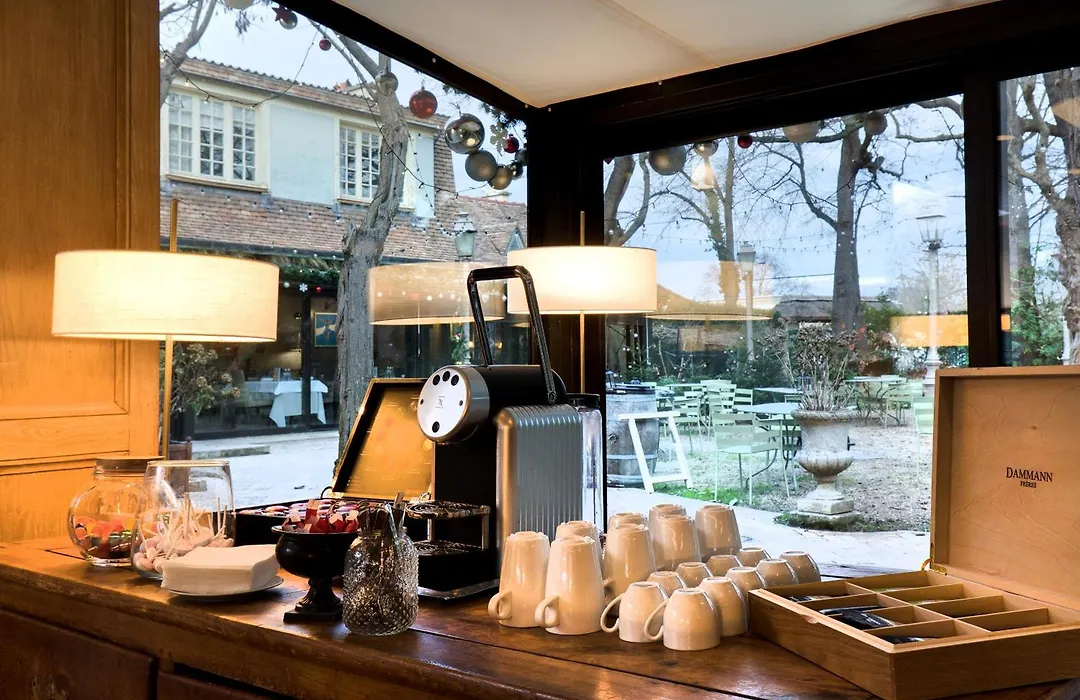 Cazaudehore, maison forestière de charme, restaurant gastronomique, terrasse ombragée et jardin-1