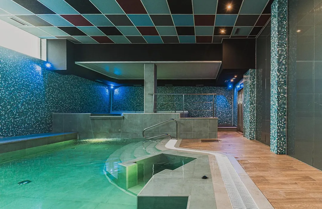 Hotel Spa Villa Pasiega-1