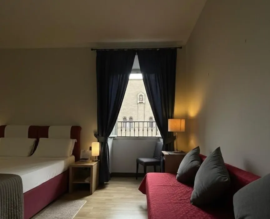 Residenza Cola Di Rienzo - Suite In Rome-1