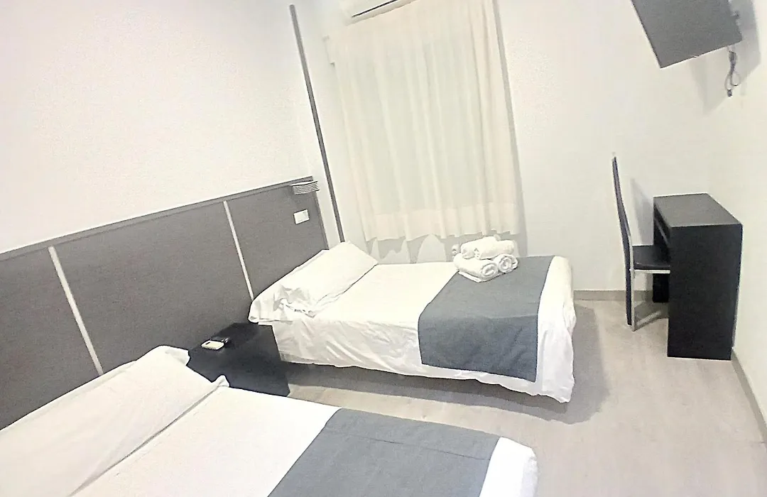 Hostal Doña Isabel-1