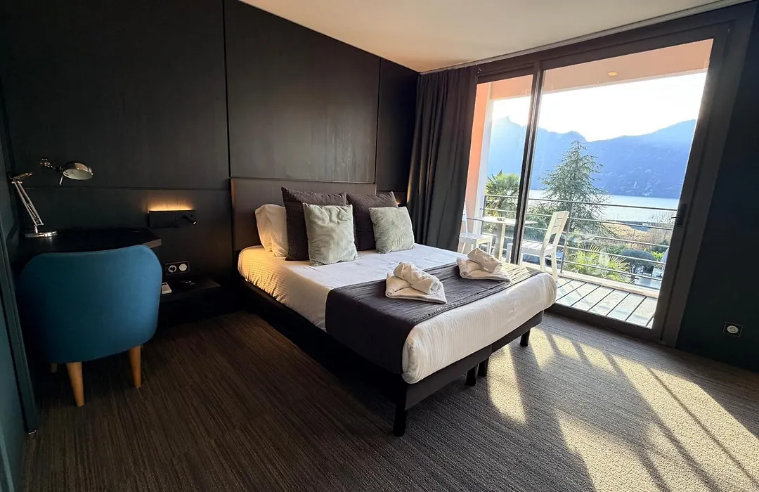 Les Suites du Lac-1