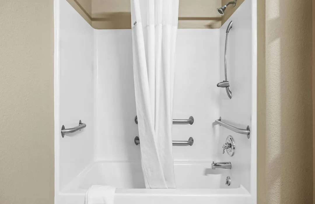 Rodeway Inn-1