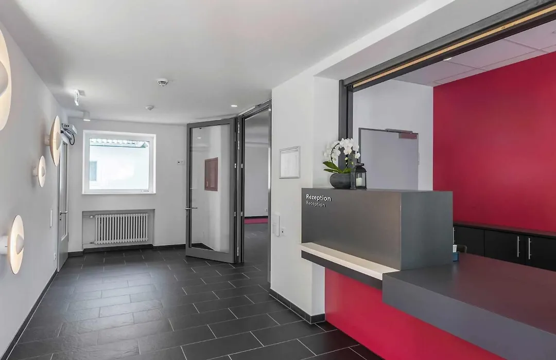 Serways Hotel Siegburg West-1
