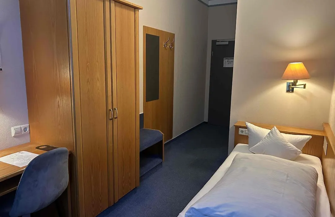 Hotel Adler-1