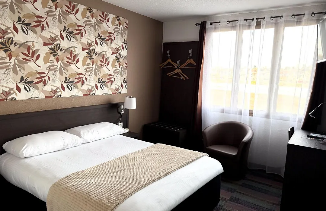 Brit Hotel Confort Gien-1