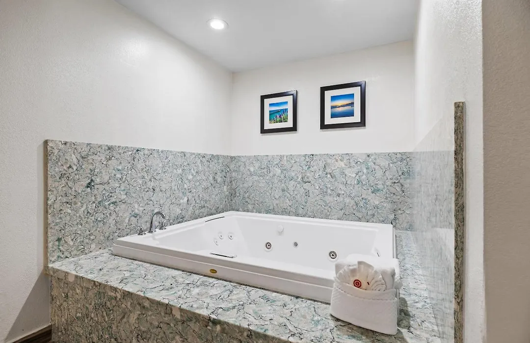 Comfort Inn Santa Cruz North-1